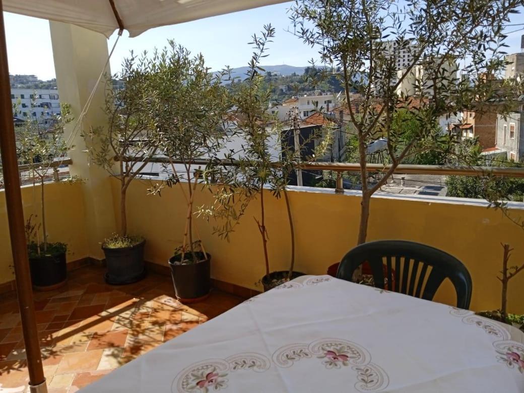 Guest Room Near Historical Center Vlore Exterior photo