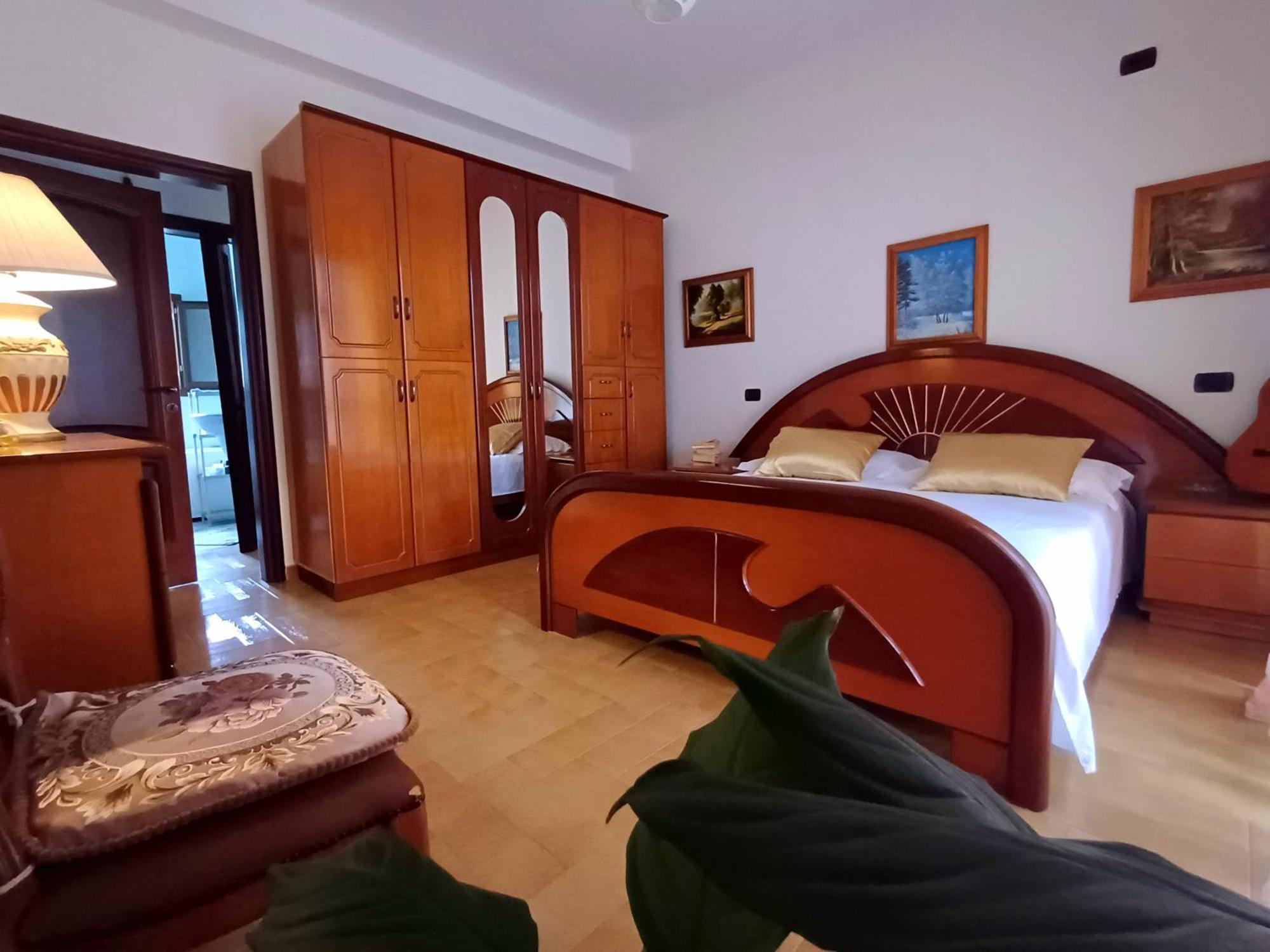 Guest Room Near Historical Center Vlore Exterior photo