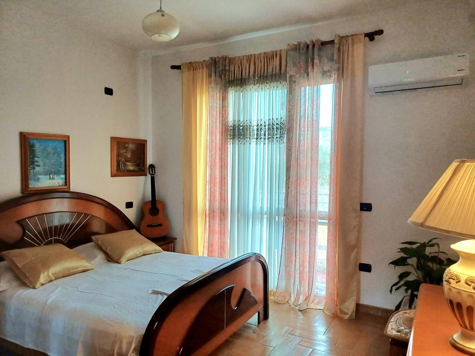 Guest Room Near Historical Center Vlore Exterior photo
